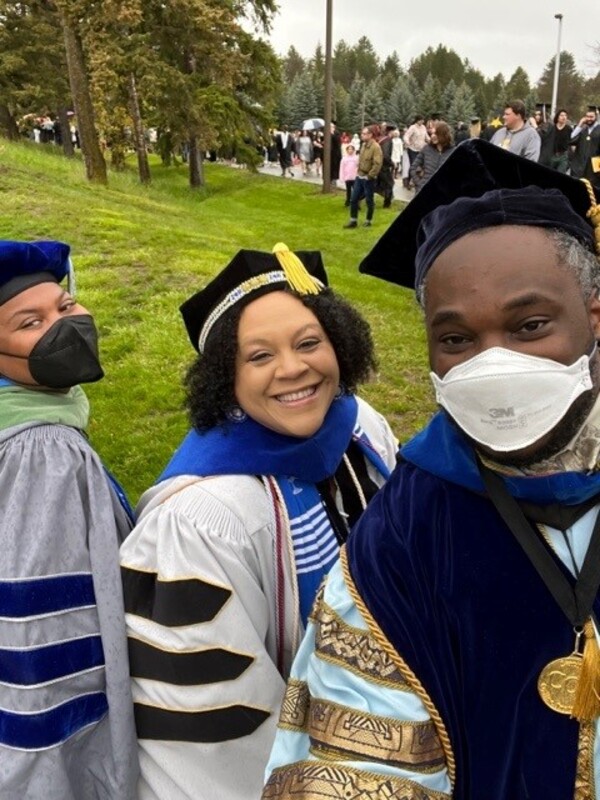 item thumbnail for Graduation Spring 2022-Drs. Sydney Freeman, Jr., Lynda Freeman, & Jessica Samuels [2]