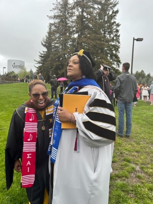 item thumbnail for Graduation Spring 2022- KT Turner & Jessica Samuels [4]