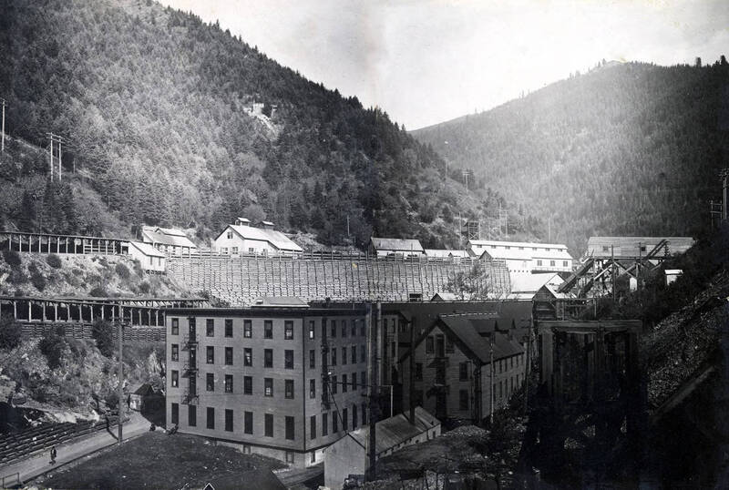 Tiger Hotel and Hercules Plant #5. Burke, Idaho.