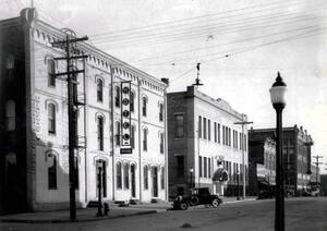 Visible: Hotel Idaho, Williamson's Dept. Store.