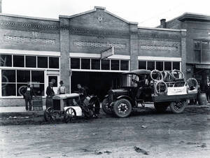 L-R: Bob Bell, Sam Lewis, Bookie Nelson, Shorty Mikelbust, ?, Stuffy Harris (by gas barrel)