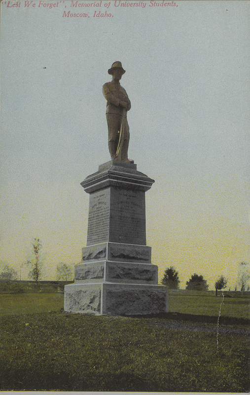 Postcard of a monument erected to the memory of the University of Idaho students who served in the Spanish-American War.