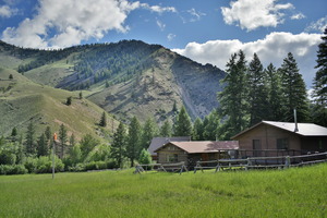 Jim Peek Lab, Intern cookhouse, and DeVlieg Cabin in the background at Taylor Wilderness Research Station