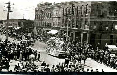 4th of July Parade and Boston's Float