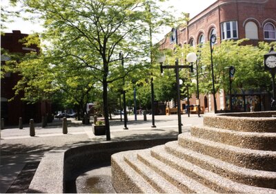 Friendship Square Fountain