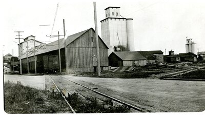 6th Street Depots and Grain Elevator