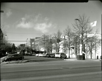 Intersection of Washington and 4th Street