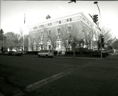 Gart Sports on 5th and Washington Street