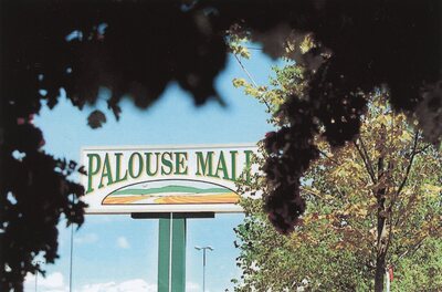 Palouse Mall Sign