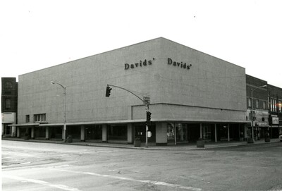 Davids' store exterior in 1979