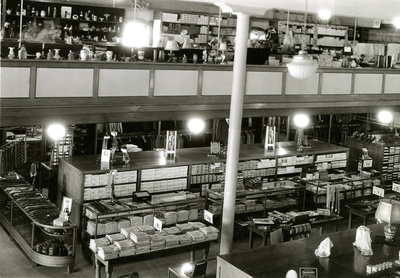 Davids' store Interior