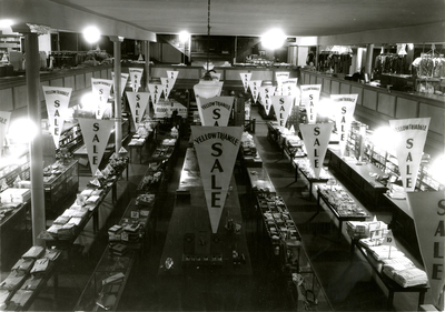 David's Department Store interior during Yellow Triangle Sale