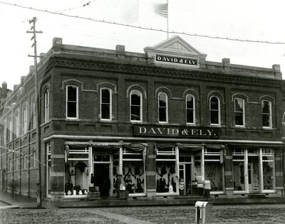 David & Ely's store - Dernham & Kaufman building