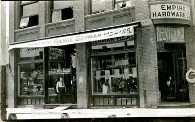 Skattaboe building, Empire Hardware Company