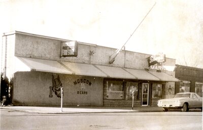 Johnny's Market and Royal Club Food Store