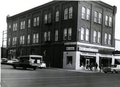 Owl Drug & Ward Paint and Hardware