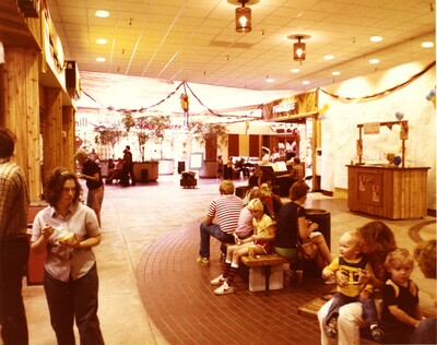 Moscow Mall interior