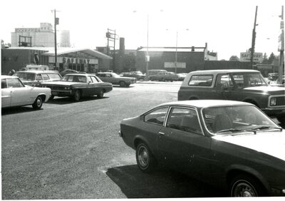 Safeway Store at 5th and Washington