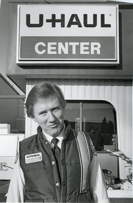 U-Haul Center, Malcolm Gray