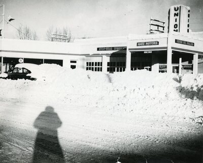 Matz Motors in winter