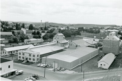 Crites Moscow Growers on Eighth Street