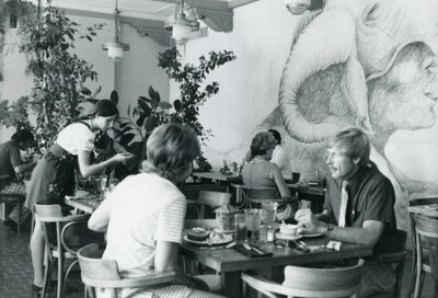 Moscow Hotel Restaurant interior