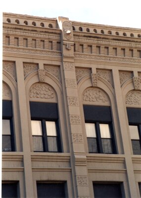 McConnell building, west side ornamentation