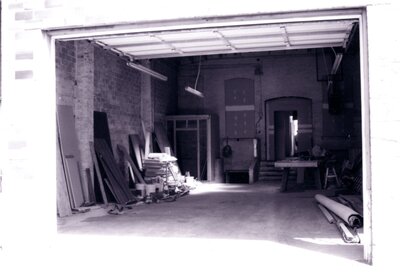 Room off alley between Third and Fourth Streets