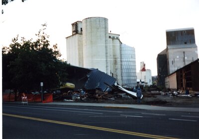Razing of Latah County Grain Growers building