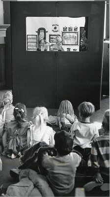 Latah County Library puppet show