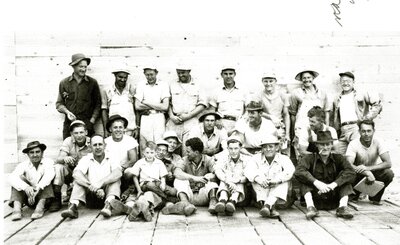 Morrill construction crew for Scale/Pit House