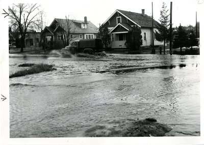 Flood on North Main Street