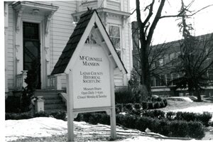 McConnell Mansion sign