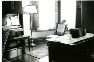 McConnell Mansion interior