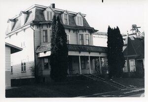 Almon Asbury Lieuallen house