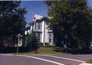 McConnell Mansion