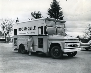 LCL Bookmobile with Edythe Alexander