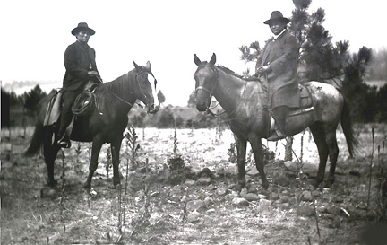 63.221.52.jpg (100920 bytes)