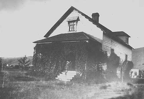 wpe5.jpg (17292 bytes)