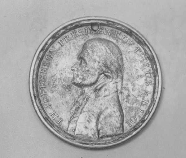 peacemedal1.jpg (24822 bytes)